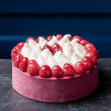 Charlotte Fruits Rouges 4/6 personnes