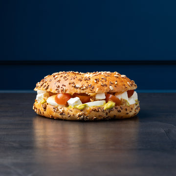 Bagel Œuf Féta - Maison Bécam